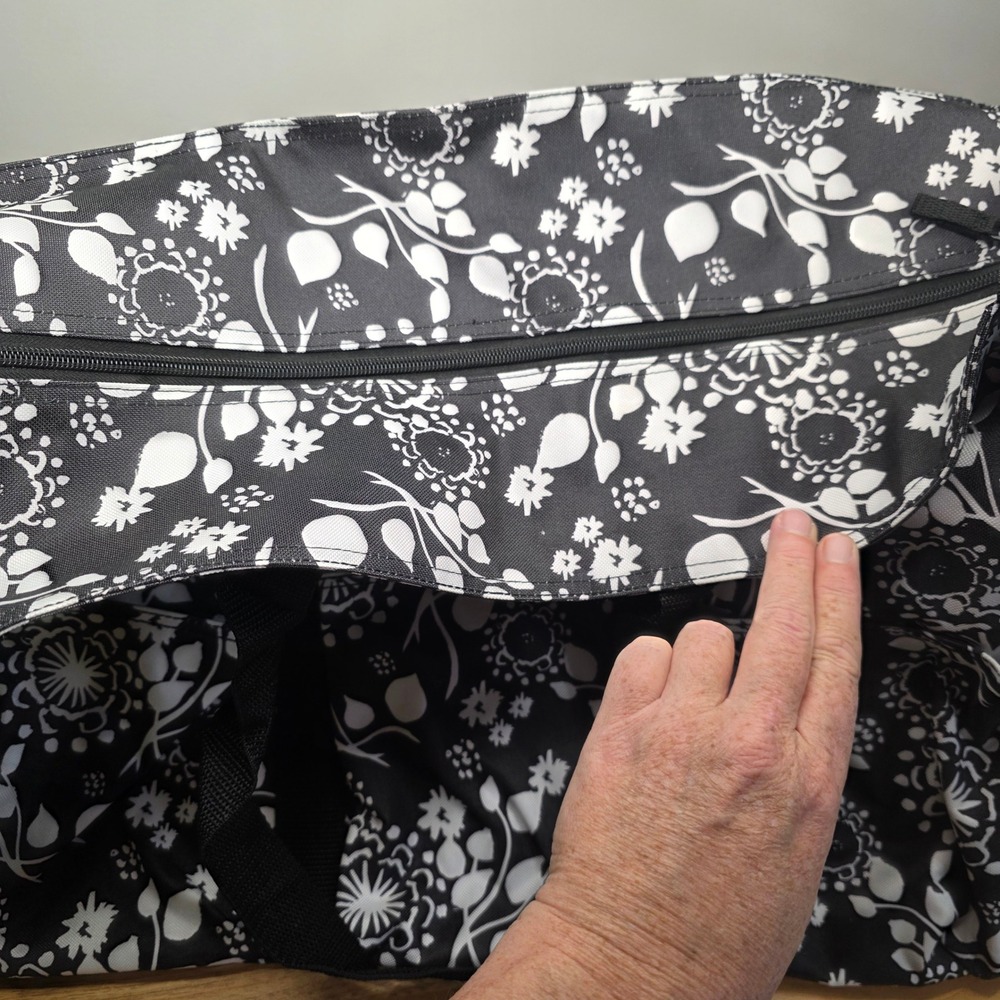 Thirty One 31 7 Piece Set Timeless Memory Pouches Wallet Water Bottle Tote Bag - Picture 15 of 15